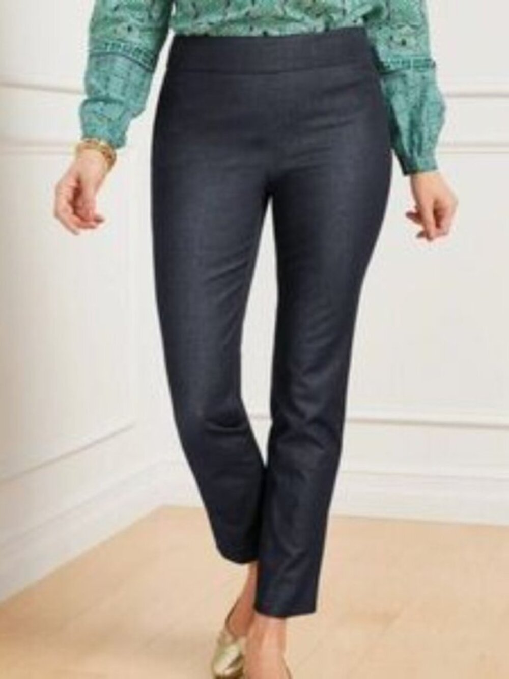 LIKE NEW! Talbots "Chatham" Ankle Pants in Polished Denim Size 10